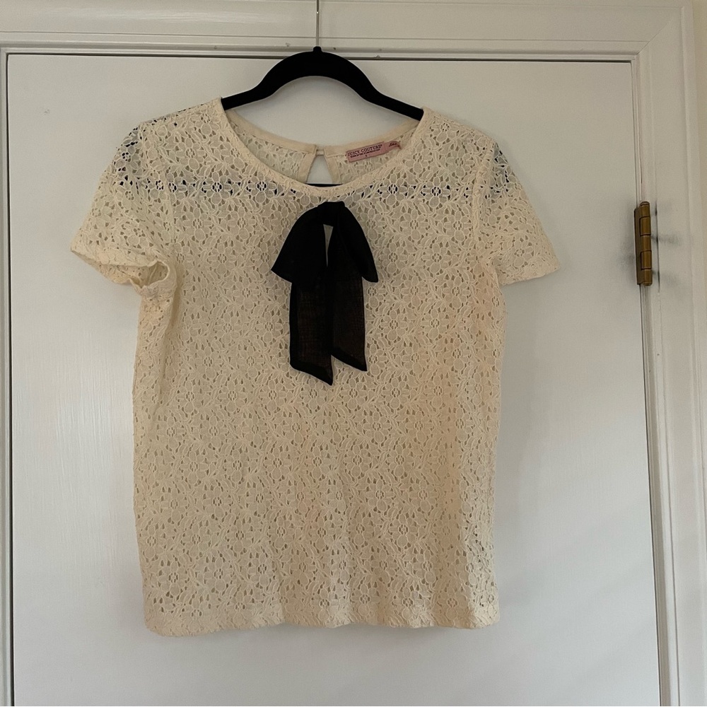 Women’s Juicy Couture eyelet lace top with black bow